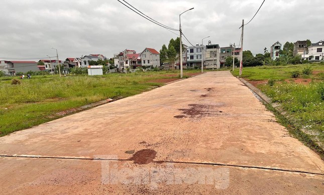 Chuyên gia khuyến cáo nhà đầu tư chỉ cân nhắc việc giao dịch khi biết rõ BĐS đó có tính thanh khoản tốt, kiểm soát được rủi ro pháp lý, quy hoạch và hạn chế dùng đòn bẩy tài chính để không "chết trên đống tài sản".