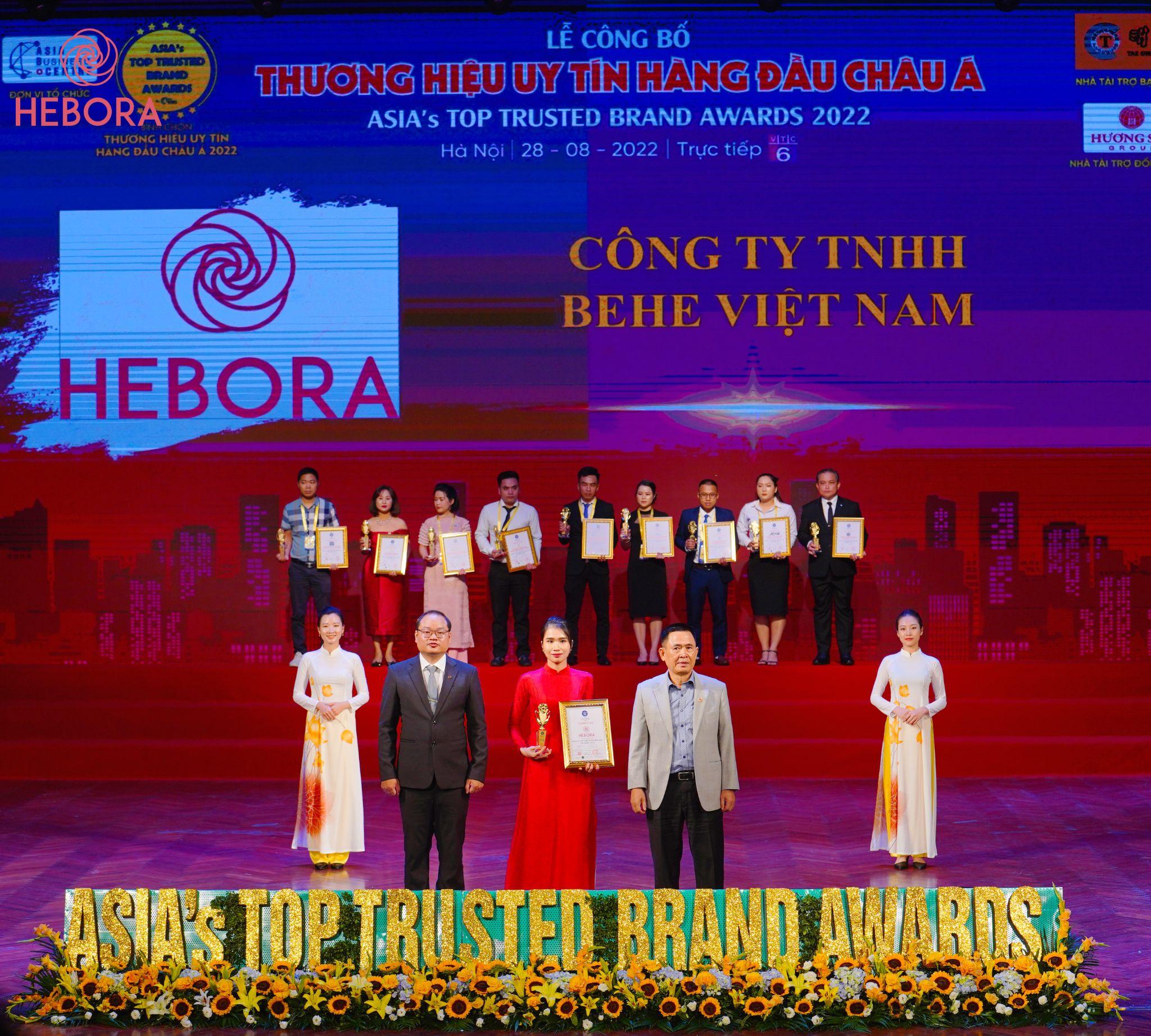 Lễ trao giải Asia Awards 2022 với sự tham gia của nhiều thương hiệu tên tuổi