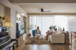 Kinh doanh - Cặp vợ chồng Sài Gòn mua nhà cũ rồi chi tới 1,5 tỷ đồng để cải tạo