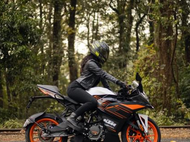 Thế giới xe - Làm thế nào để tỉnh táo khi lái xe đi chơi lễ 2-9?