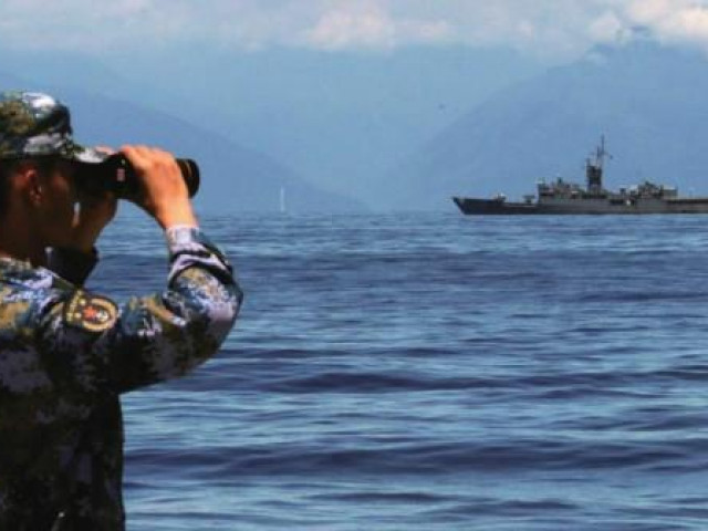 Trung Quốc phản ứng bất thường khi Mỹ đưa 2 tàu chiến qua Eo biển Đài Loan?