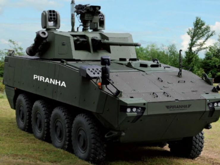 Media - Sức mạnh đáng gờm của xe bọc thép chiến đấu "cá hổ"