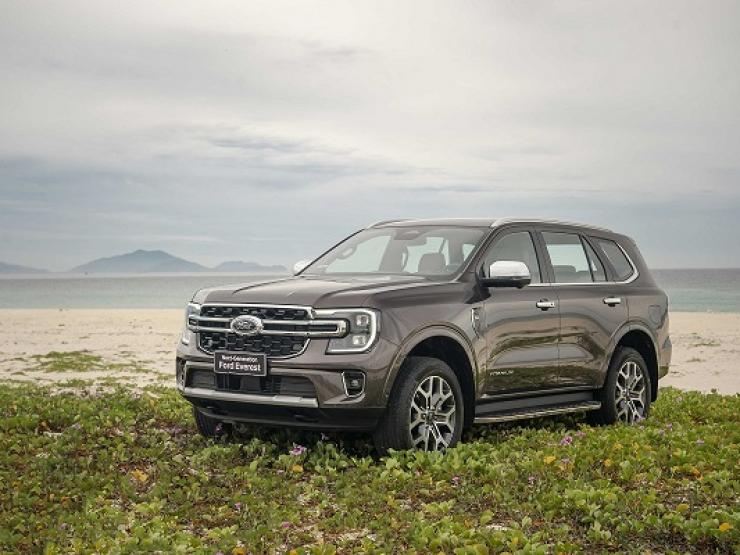 Tin tức ô tô - Bảng giá xe Ford Everest mới nhất trong tháng 09/2022