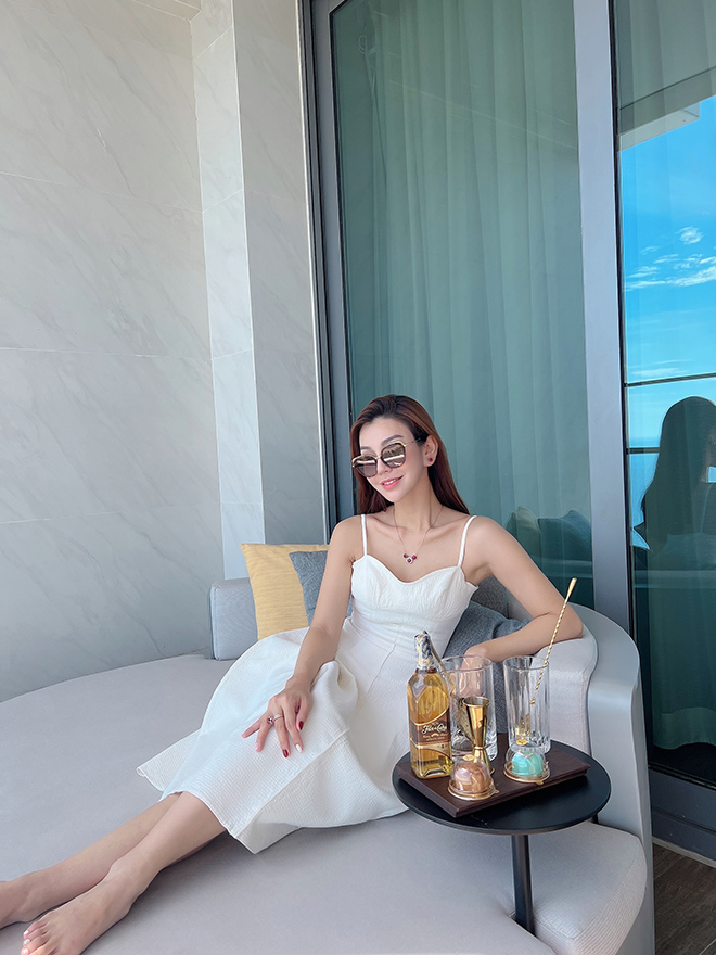 Body mướt mắt và nhan sắc gây thương nhớ của "MC golf số 1 Việt Nam" - 7