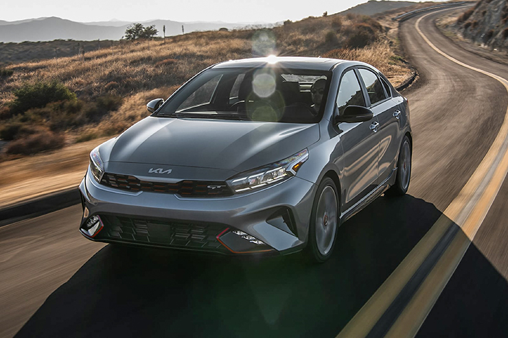 Kia K3 phiên bản nâng cấp trình làng, thay đổi nhẹ mà chất - 3