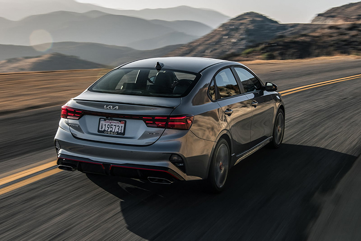 Kia K3 phiên bản nâng cấp trình làng, thay đổi nhẹ mà chất - 4