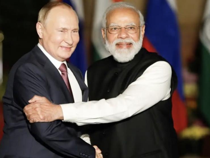 Ấn Độ tăng mua dầu giá rẻ của Nga đến mức nào?