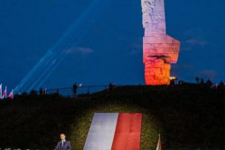 Thế giới - Ba Lan nói sẽ yêu cầu Đức bồi thường 1.320 tỉ USD thiệt hại trong Thế chiến 2