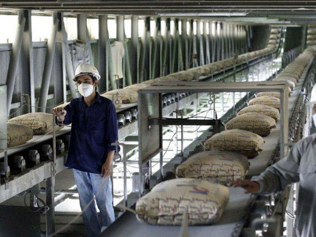 Kinh doanh - Đau đầu bài toán ngành xi măng càng sản xuất càng lỗ