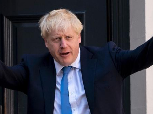 Thế giới - Thủ tướng Anh khuyên dân mua ấm nước mới để tiết kiệm 10 bảng/năm