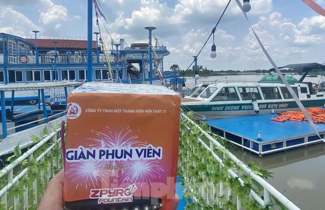 Theo ban tổ chức, pháo hoa chỉ bắn tượng trưng để mừng ngày Tết Độc lập