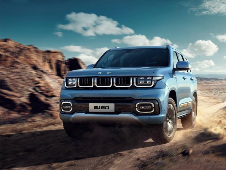 Mẫu SUV ”hầm hố” có thiết kế lai giữa Toyota Land Cruiser và Jeep