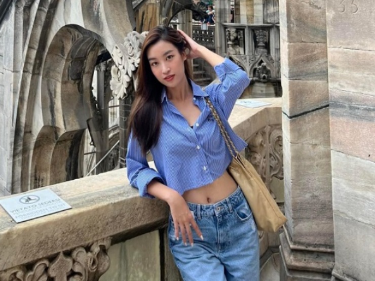 Đời sống Showbiz - Hoa hậu Đỗ Mỹ Linh đi Ý du hí, dân mạng nhắc ngay điều này