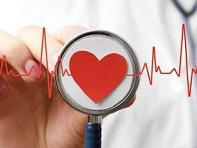 Sức khỏe đời sống - Nhịp tim nhanh hay chậm ảnh hưởng thế nào đến tuổi thọ? Bác sĩ lý giải nhịp tim bao nhiêu là tốt nhất!