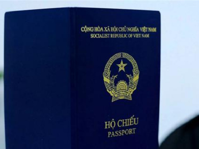 Bộ Công an giải đáp về việc ghi bị chú 'nơi sinh' trên hộ chiếu mẫu mới