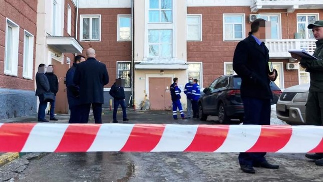 Cảnh sát điều tra vụ việc gia đình doanh nhân Nga Vasily Melnikov thiệt mạng. Ảnh: Pledgetimes.