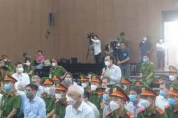 Số phận 16 năm của hai khu 'đất vàng' Bình Dương