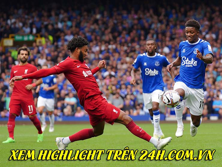 Bóng đá - Video bóng đá Everton - Liverpool: Cột dọc, bàn thắng hụt và công lớn 2 "người nhện" (Vòng 6 Ngoại hạng Anh)
