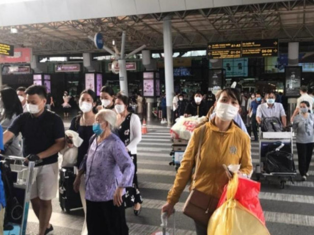 Tin tức trong ngày - Ngày cuối nghỉ lễ 2/9, hơn 93 nghìn khách đổ về Tân Sơn Nhất