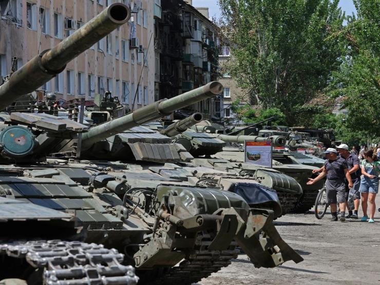 Triển lãm dàn vũ khí ”khủng” của quân đội Ukraine bị thu giữ ở Lysychansk