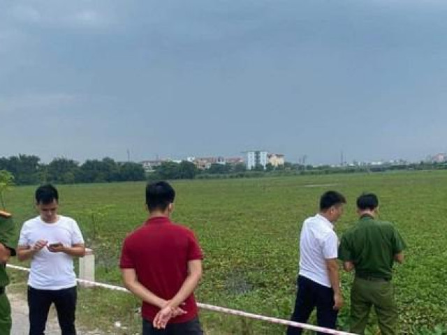Điều tra vụ thi thể nam giới dưới mương nước ở Hà Nội