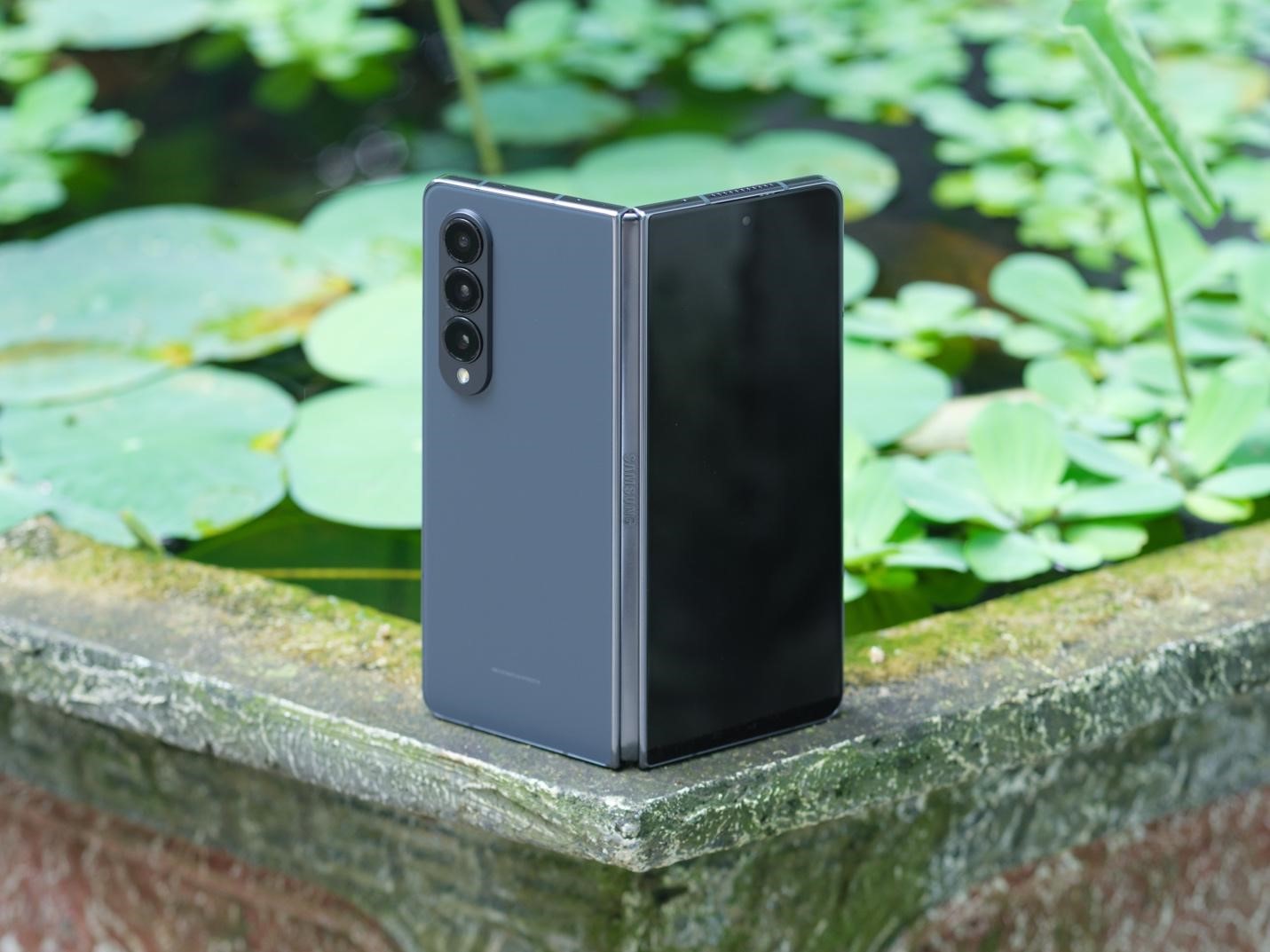 Giới công nghệ nhận định Galaxy Z chắc chắn thay đổi bộ mặt ngành di động với Flex Mode - 2