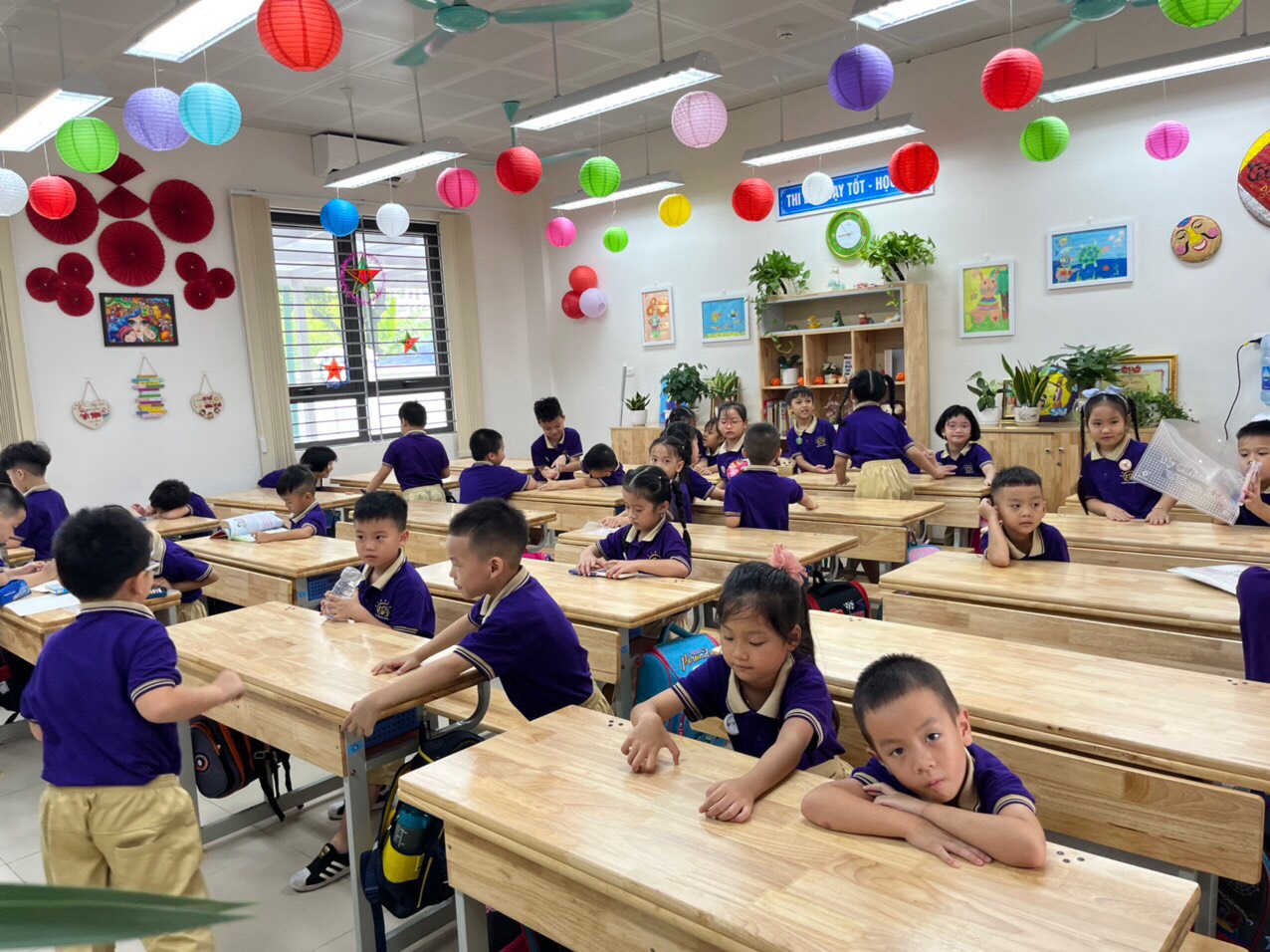 Sáng nay, hơn 20 triệu học sinh cả nước khai giảng năm học mới - 8