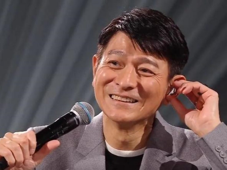 Ca nhạc - MTV - Lưu Đức Hoa thu hút 350 triệu người xem livestream hòa nhạc, tình trạng sức khỏe gây chú ý