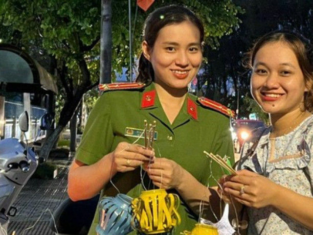 Bạn trẻ - Cuộc sống - Đổi rác thải nhựa lấy lồng đèn Trung thu