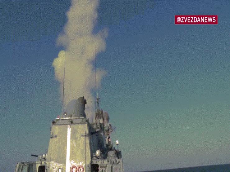 Video: Tàu chiến Nga phóng loạt tên lửa Kalibr phá hủy kho vũ khí phương Tây ở Ukraine