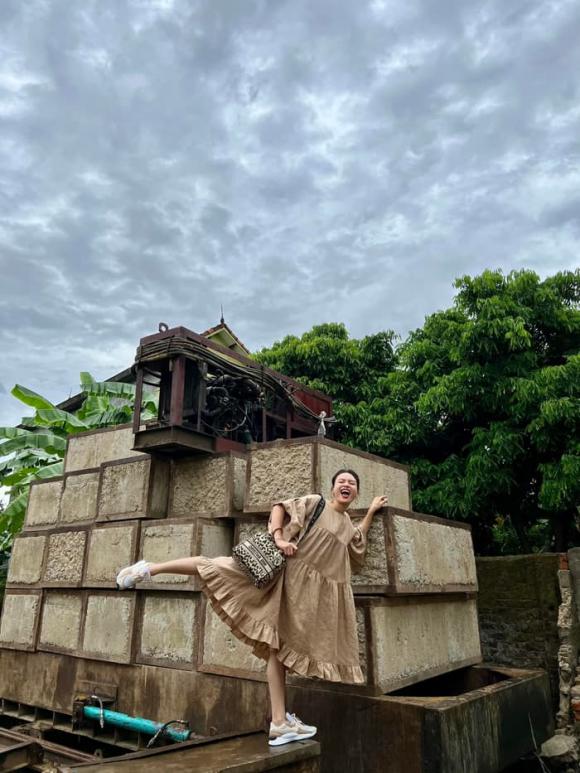 Ca sĩ Phạm Phương Thảo gây bất ngờ khi xây biệt thự hoành tráng ở quê - 4