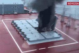 Thế giới - Video tàu hộ vệ 2.500 tấn mạnh nhất thế giới của Nga phóng tên lửa Kalibr