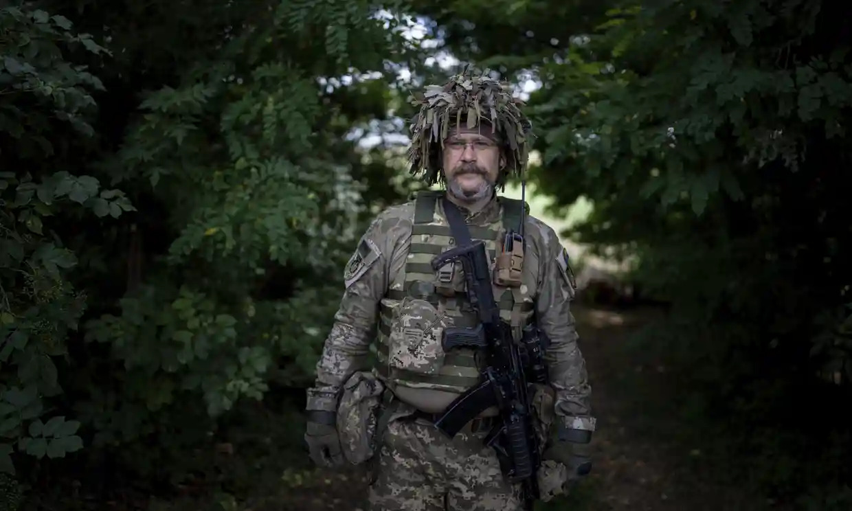 Binh sĩ Ukraine ở miền đông (ảnh: Reuters)