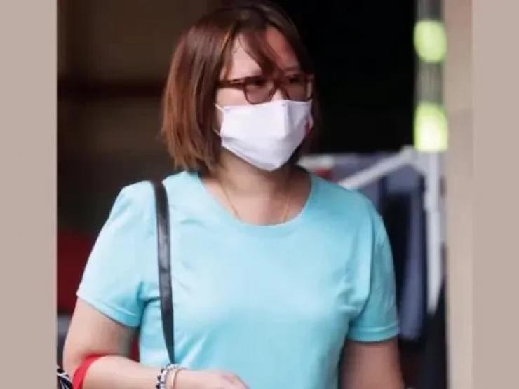 Bạn trẻ - Cuộc sống - Người phụ nữ trộm thông tin của khách suốt 5 năm để mua sắm thả ga