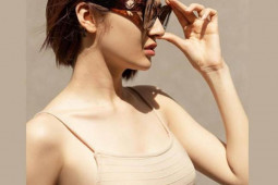 Mặc mốt "giải phóng vòng 1" đẹp bất chấp như Bảo Anh, bạn gái cơ trưởng trẻ nhất Việt Nam