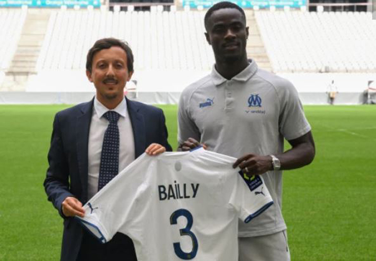 Vừa "chân ướt chân ráo" đến Marseille, Eric Bailly đã nói xấu MU thiên vị các cầu thủ Anh