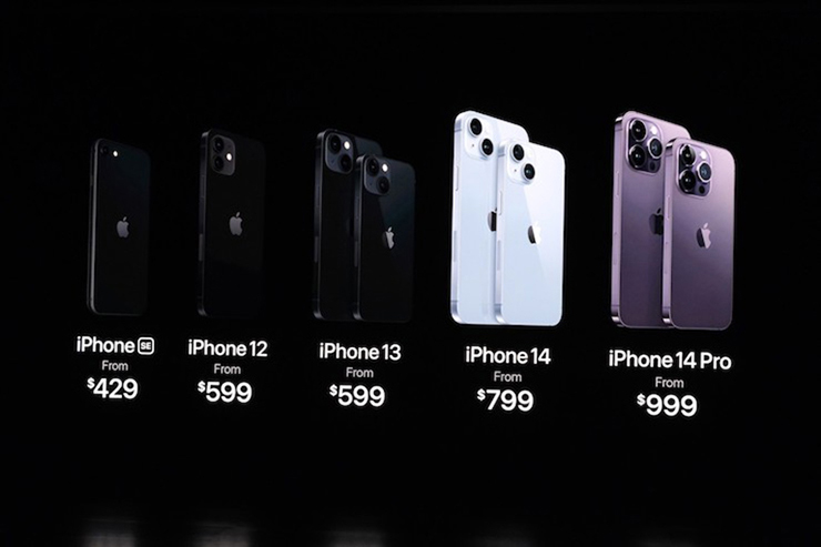 Apple keeps the same price of iPhone 14 as its predecessor, how is it in Vietnam?  - first