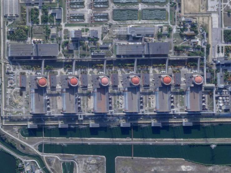 Thế giới - Bất chấp cảnh báo "thảm khốc", nã pháo vẫn xảy ra gần nhà máy hạt điện nhân Ukraine 