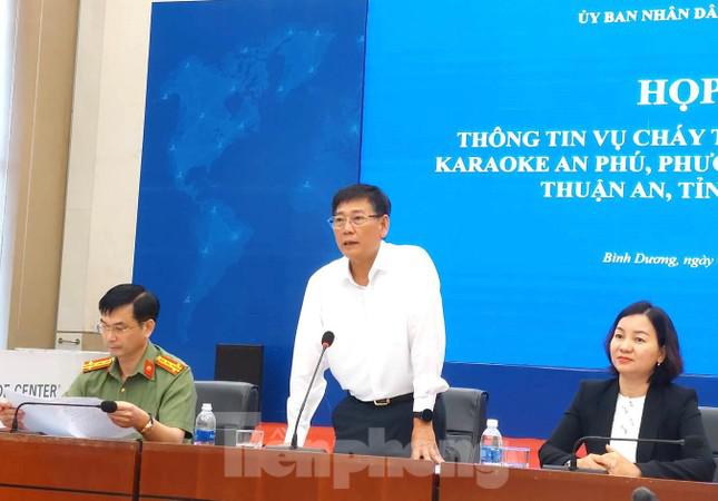 Ông Mai Hùng Dũng - Phó Chủ tịch Thường trực UBND tỉnh Bình Dương thông tin về vụ cháy