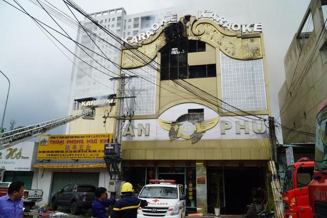Vụ cháy quán karaoke An Phú ở tỉnh Bình Dương gây hậu quả đặc biệt nghiêm trọng về người
