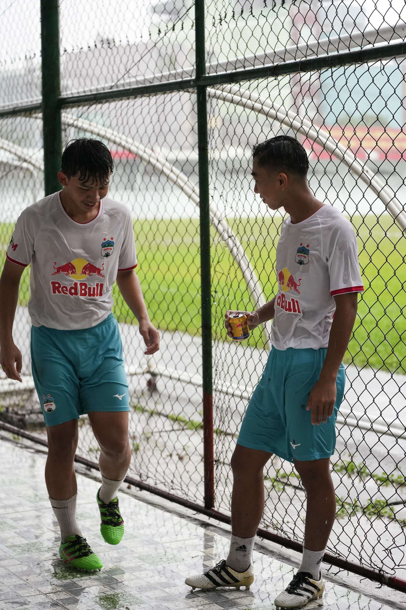 2 tài năng trẻ từ chương trình “Tuyển chọn tài năng bóng đá” do Red Bull và HAGL tổ chức được thi đấu ở Giải U17 Quốc gia - 4