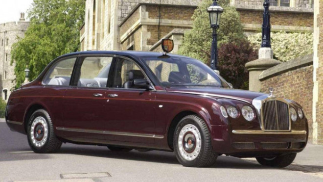 Những chiếc xe từng được nữ hoàng Anh sử dụng?