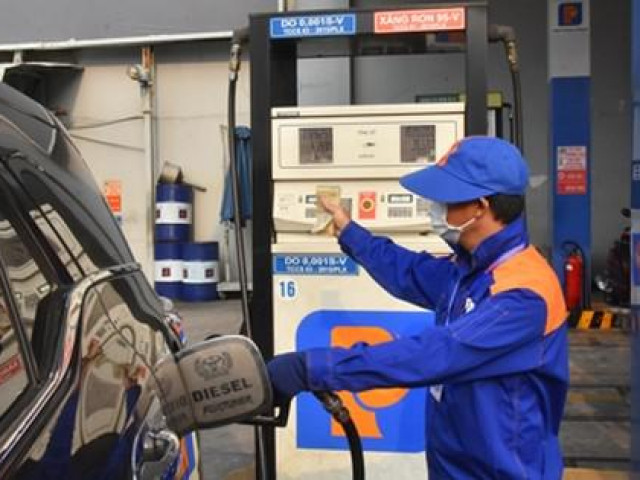 Thị trường - Tiêu dùng - Xăng dầu lại trục trặc về nguồn cung: Tiến tới rút ngắn chu kỳ điều hành giá