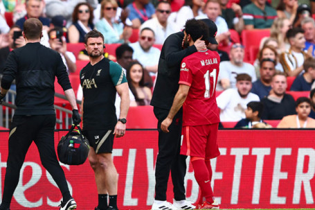 Salah tiết lộ tình trạng chấn thương, Liverpool lo "thảm họa" chung kết Cúp C1