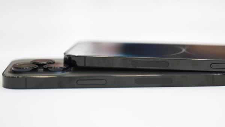 iPhone 14 Pro Max được ra mắt vào rạng sáng ngày 7/9. Sản phẩm dự kiến có giá từ 33,99 triệu đồng tại Việt Nam, áp dụng cho bản bộ nhớ trong 128 GB.
