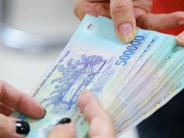 Kinh doanh - Các ngân hàng đua nhau tăng lãi suất tiết kiệm