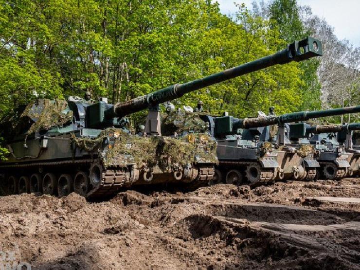 Thế giới - Quốc gia tuyên bố là "đầu tàu" châu Âu, chỉ trích Đức yếu thế trước Nga