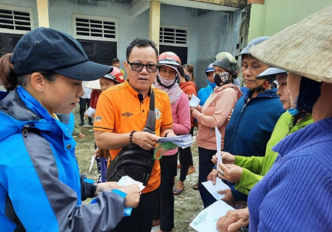 Người thầy giáo có trái tim nhân ái và giàu lòng thiện nguyện - 3