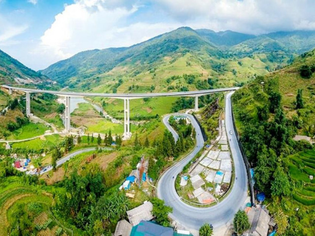 Du lịch - Những khúc cua "rợn tóc gáy" lên Sapa sẽ không còn