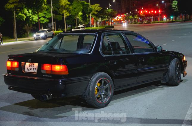 Loạt xe cũ lột xác qua tay người thợ tại Việt Nam - 9